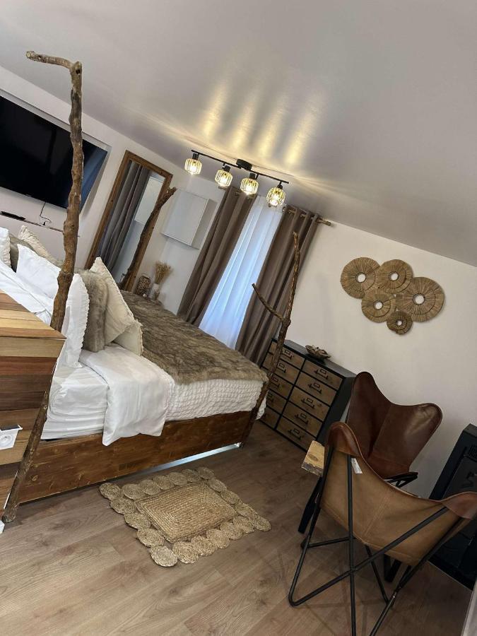 Appartement Jacuzzi Prive Avignone Esterno foto